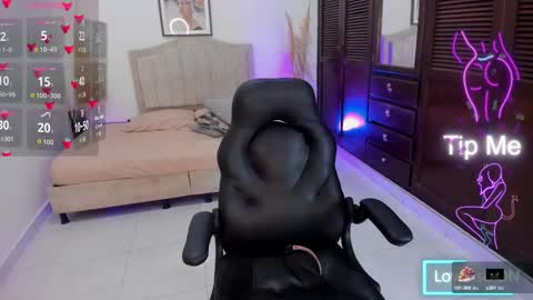 Anna Cherry online show from November 14, 5:26 am