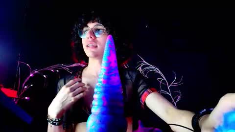 Noah Xtar online show from September 21, 1:44 am