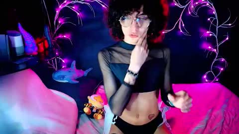 Noah Xtar online show from September 22, 2:50 am