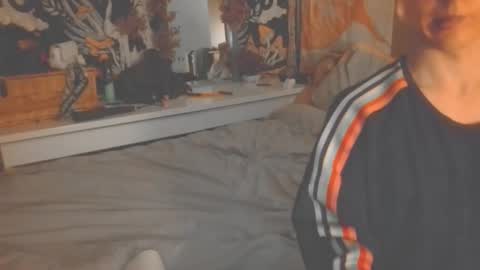 Lucy online show from October 26, 2:40 am