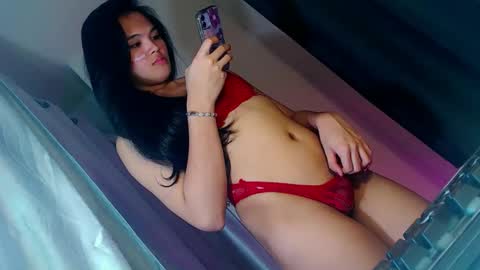 ITS ME NYXIEE online show from March 5, 7:08 pm