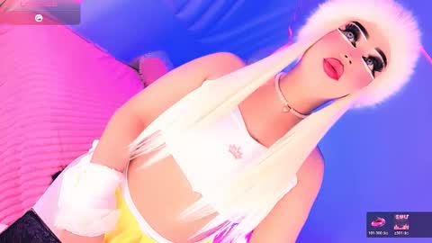 EMMA  KUYN  online show from March 15, 4:37 am