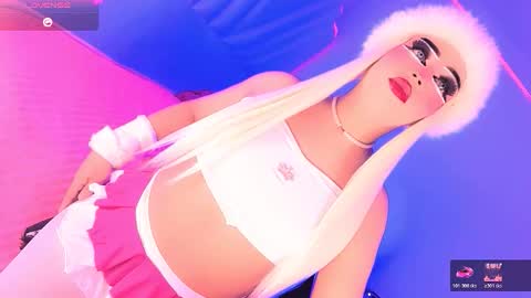 EMMA  KUYN  online show from March 17, 8:38 am