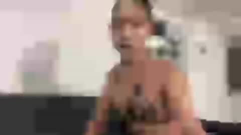 Olivia online show from August 9, 2:00 pm