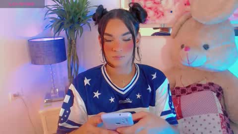 Snapshot of paytoncamila chatting on October 23, 6:39 am Payton online show from October 23, 6:39 am