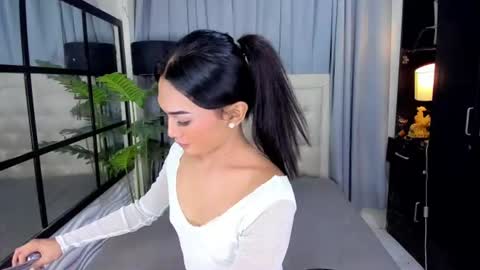 phenomenal_ivy online show from June 9, 11:53 am