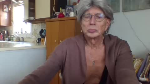 Snapshot of phillipa1023 chatting on January 30, 6:21 pm phillipa online show from January 30, 6:21 pm