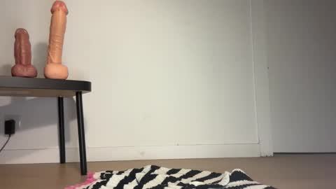 TwinkLoverBoiii online show from May 7, 6:04 pm