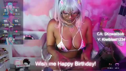 Thekawaiidomme online show from February 15, 4:58 am