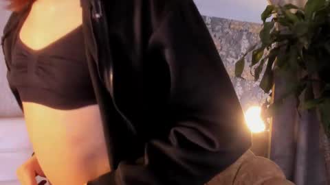 cris online show from November 5, 4:01 am