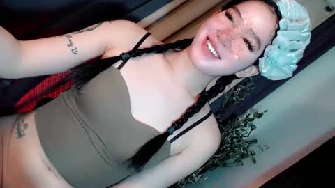 kate online show from April 23, 5:48 am