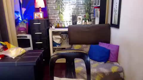 DivaGray online show from August 6, 10:39 pm