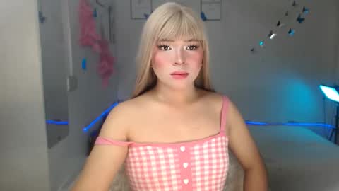 kelesey online show from October 19, 3:04 pm