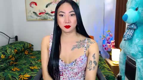 QUEEN online show from February 2, 7:20 am