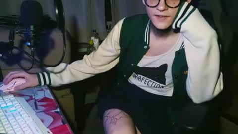 rainyair online show from May 10, 8:36 pm