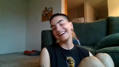 rayosun02 online show from July 6, 11:29 pm