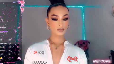 Rianna Garcia online show from October 30, 2:43 am