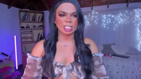 Romi Rouse online show from February 11, 5:26 am