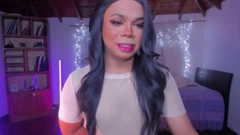 Romi Rouse online show from March 20, 4:57 am