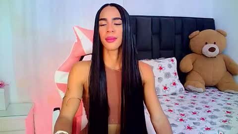 Rosalinda online show from March 12, 4:39 am