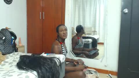 rose_valentiine online show from August 2, 3:18 am