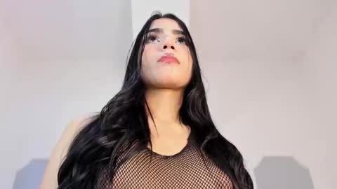 roxana_scott1 online show from March 19, 4:01 am