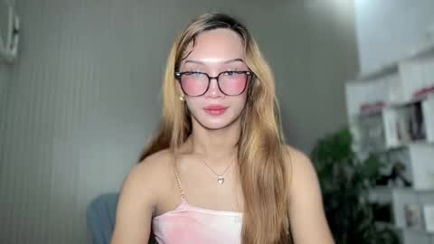 Roxie online show from April 25, 3:09 pm