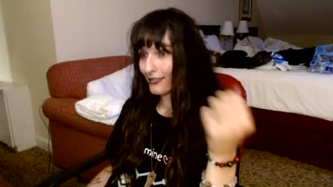 sabinewinters online show from June 29, 12:25 am
