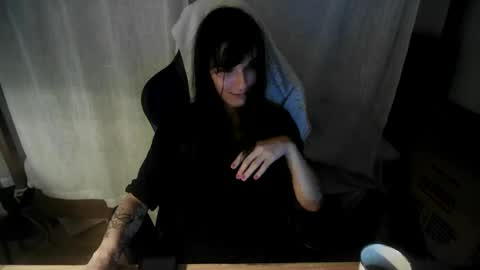 sabinewinters online show from August 6, 2:51 am