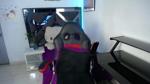 SALO HOT online show from November 19, 10:10 pm