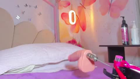 sam_naughty18 online show from July 24, 2:21 am