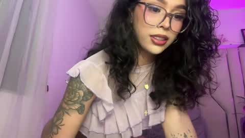 Samantha Bernardo online show from July 13, 11:39 pm
