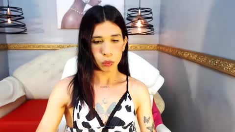 Sara Sofia online show from February 1, 1:48 am