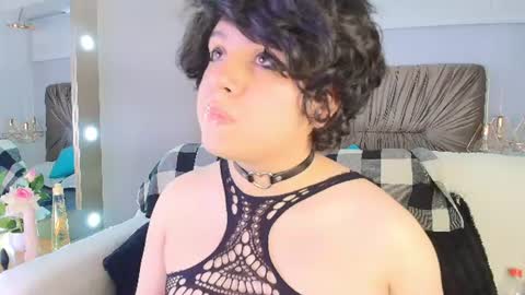 Saturningsweets online show from July 22, 9:41 pm