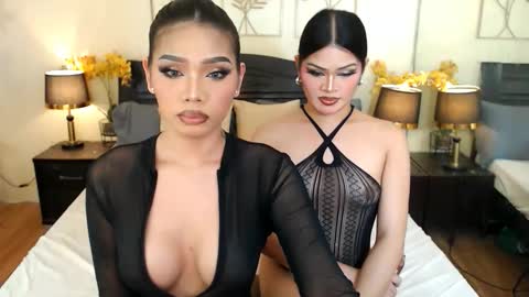 Scarlet online show from April 25, 1:41 pm