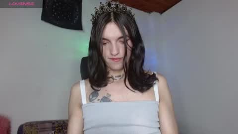 scarlet online show from June 28, 9:19 pm