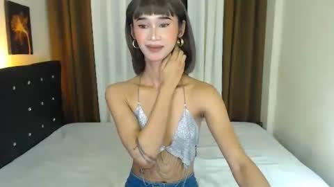 ashly online show from April 30, 6:34 pm