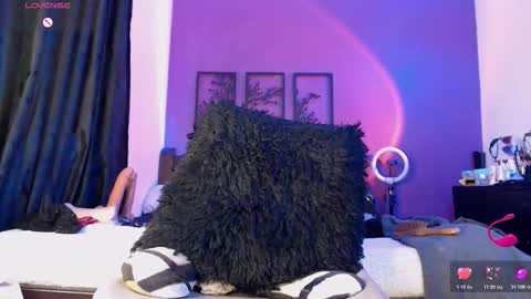 Selene online show from February 7, 5:52 pm