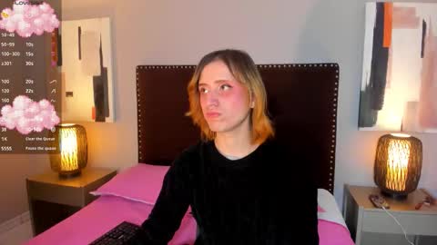 Seraphine star online show from February 19, 3:03 am