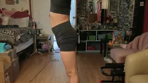 sexiwhiskey699 online show from April 29, 8:15 pm