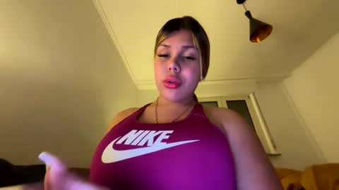 sexyaleja001 online show from March 8, 8:45 pm