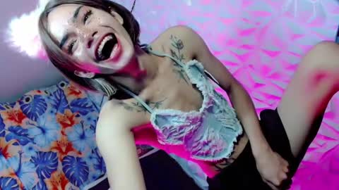 Snapshot of sexyhotbabe18 chatting on February 24, 6:58 pm sexyhotbabe18 online show from February 24, 6:58 pm