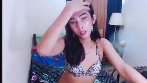 sxyElise online show from May 1, 3:00 am