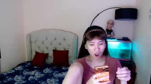 SHANTA FOX  s online show from March 4, 2:10 pm