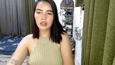 shasha online show from August 6, 2:02 pm