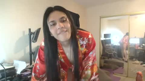 Snapshot of siennalilbunnykate chatting on March 4, 5:32 am Nicole Zelaya Ferrati  Niky Ferrati online show from March 4, 5:32 am