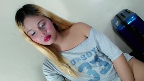 sinfulrose_ online show from May 2, 12:04 am
