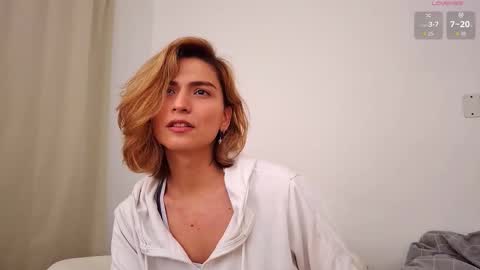 Vi online show from March 6, 10:15 pm