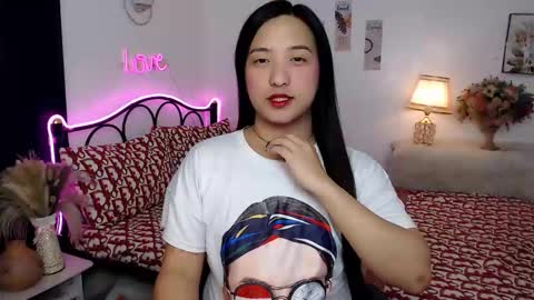 Queen Cyrine online show from September 15, 4:28 am