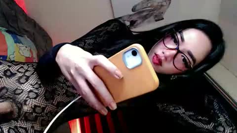 just call me aryana online show from April 25, 1:41 pm